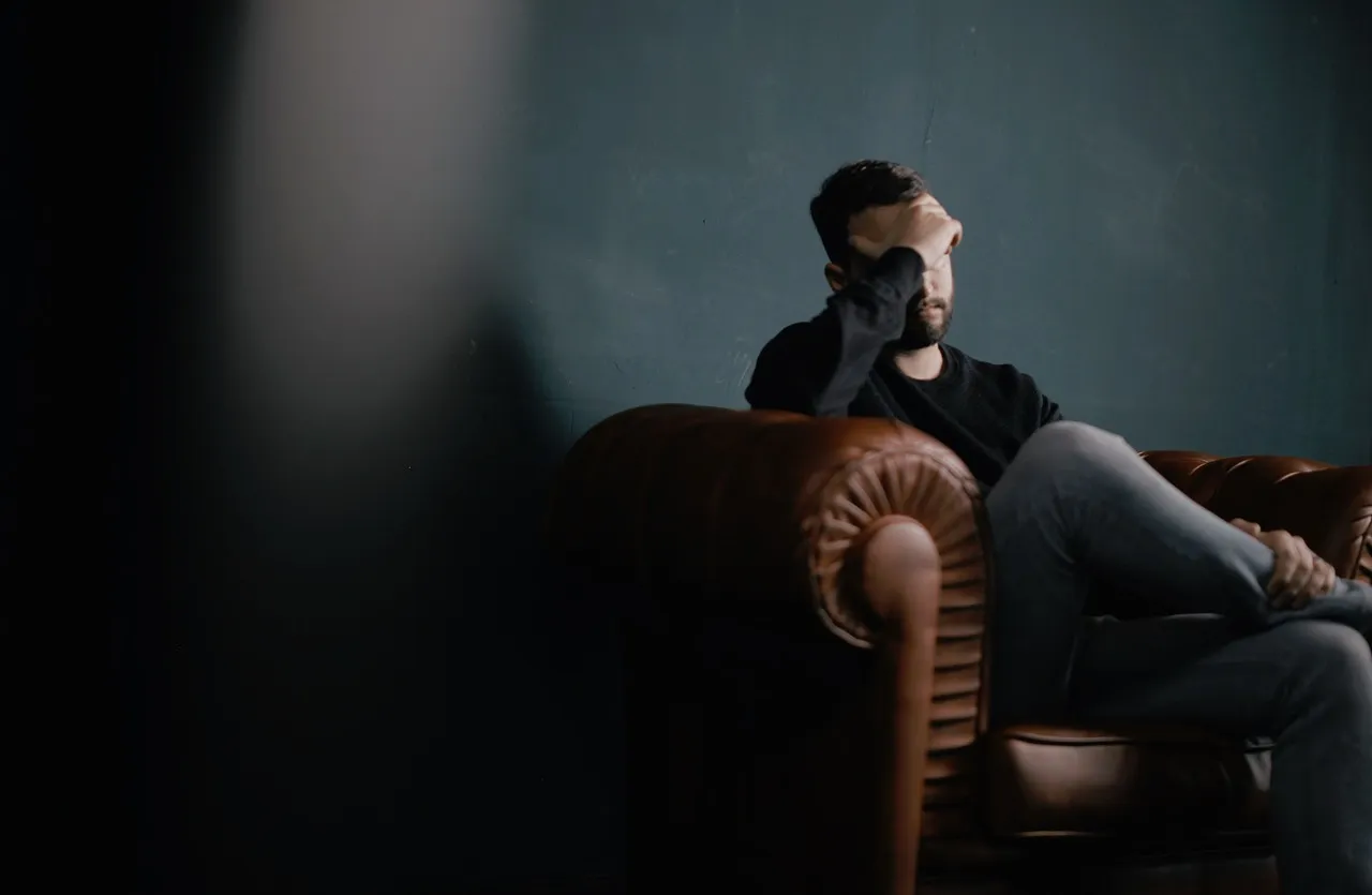 Fejfájás és szédülés: okok, tünetek és hatékony megoldások